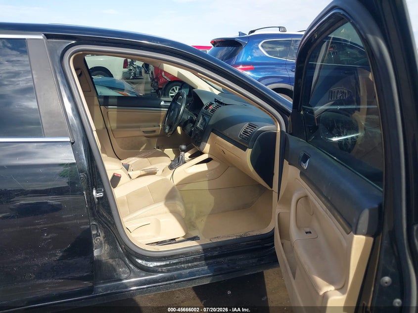 2008 Volkswagen Jetta VIN 3VWRM71K58M048748 IAAI salvage auction — REAR END, Salvage (Arizona), sold $600 on 2026-07-27 (photo 5)