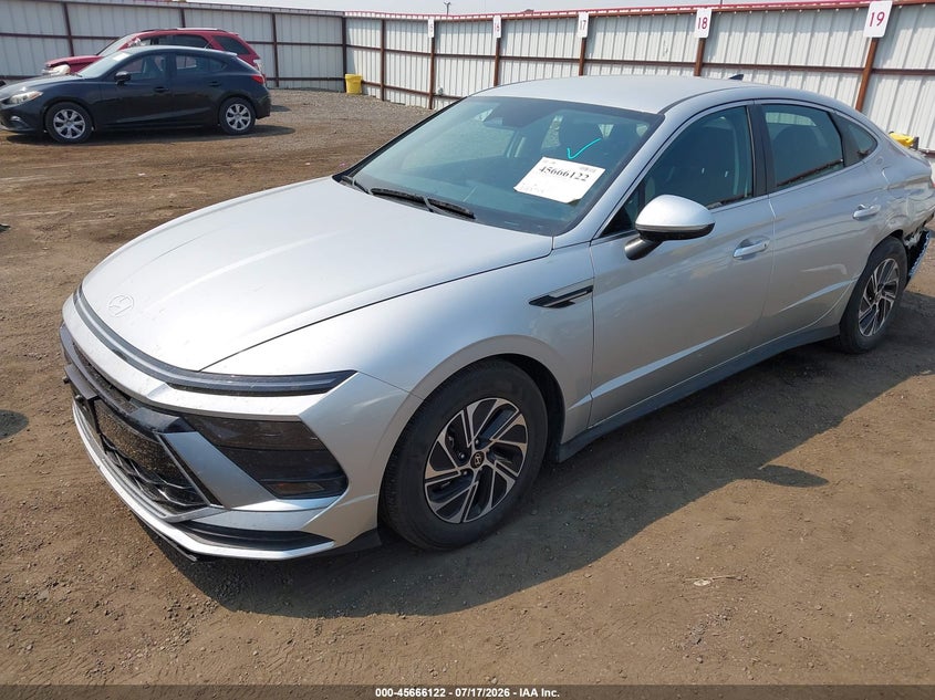 2026 Hyundai Sonata VIN KMHL24JJ3TA157716 IAAI salvage auction — FRONT END, Salvage Title, sold $13,900 on 2026-07-22 (photo 2)