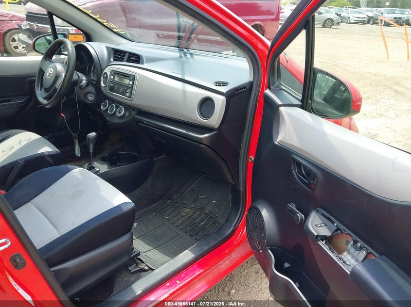 2012 Toyota Yaris VIN JTDKTUD37CD523072 IAAI salvage auction — FRONT END, Salvage (Ohio), sold $725 on 2026-07-31 (photo 5)