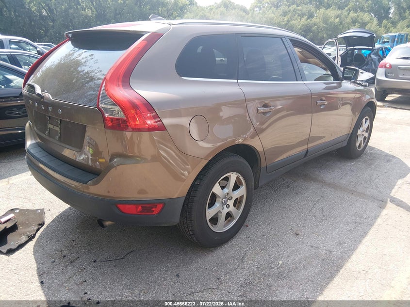 2012 Volvo Xc60 VIN YV4952DL0C2327707 IAAI salvage auction — ENGINE BURN, Salvage (Kansas), sold $450 on 2026-08-19 (photo 4)