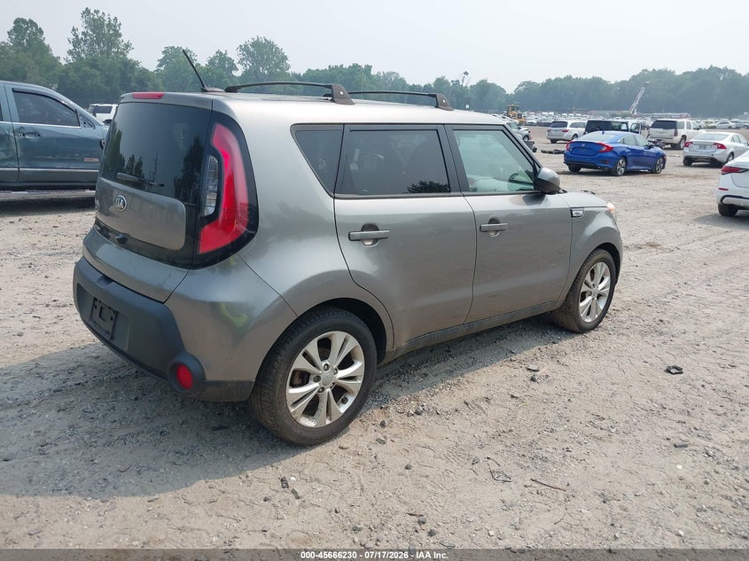 2015 Kia Soul VIN KNDJP3A59F7122500 IAAI salvage auction — NORMAL WEAR, Clear (New Jersey), sold $600 on 2026-07-28 (photo 4)