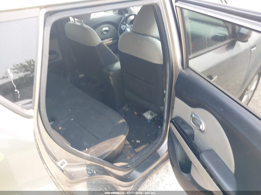 2015 Kia Soul VIN KNDJP3A59F7122500 IAAI salvage auction — NORMAL WEAR, Clear (New Jersey), sold $600 on 2026-07-28 (photo 8)