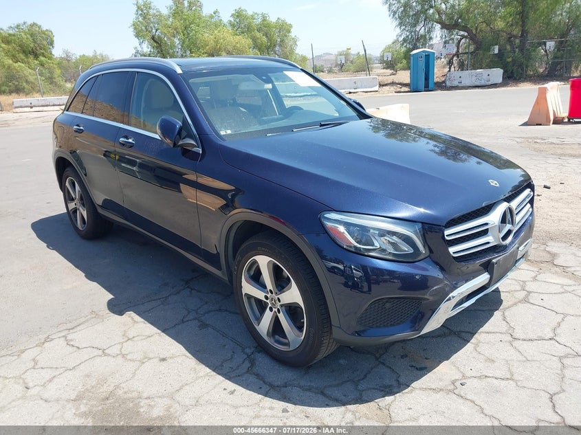 2019 Mercedes-benz Glc VIN WDC0G4JB9KF564274 IAAI salvage auction — FRONT & REAR, Salvage Title, sold $5,750 on 2026-08-04 (photo 1)