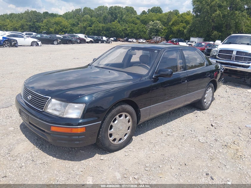 1997 Lexus Ls 400 VIN JT8BH28F4V0081242 IAAI salvage auction — NORMAL WEAR, Clear (Tennessee), sold $1,000 on 2026-07-23 (photo 2)