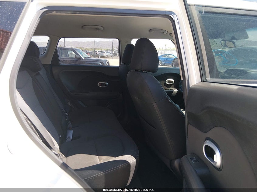 2018 Kia Soul VIN KNDJP3A59J7530004 IAAI salvage auction — NORMAL WEAR, Clear (Arizona), sold $525 on 2026-07-28 (photo 8)