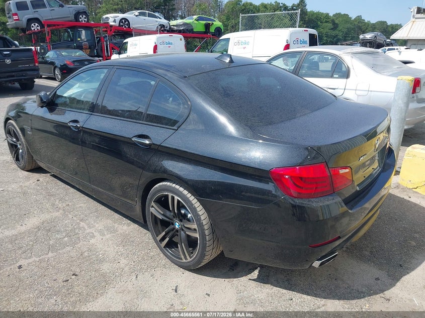 2011 BMW 5 series VIN WBAFU9C56BC786122 IAAI salvage auction — NORMAL WEAR, Clear (New York), sold $1,850 on 2026-07-28 (photo 3)