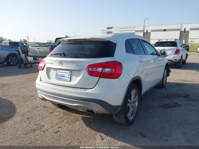 2015 Mercedes-benz Gla-klasse VIN WDCTG4GB8FJ083990 IAAI salvage auction — FRONT END, Salvage (Texas), sold $2,075 on 2026-08-11 (photo 4)
