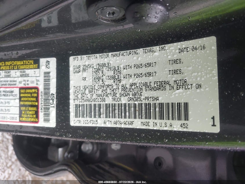 2016 Toyota Tacoma VIN 5TFCZ5AN8GX031380 IAAI salvage auction — SIDE, Wait Title, sold $11,500 on 2026-08-02 (photo 9)