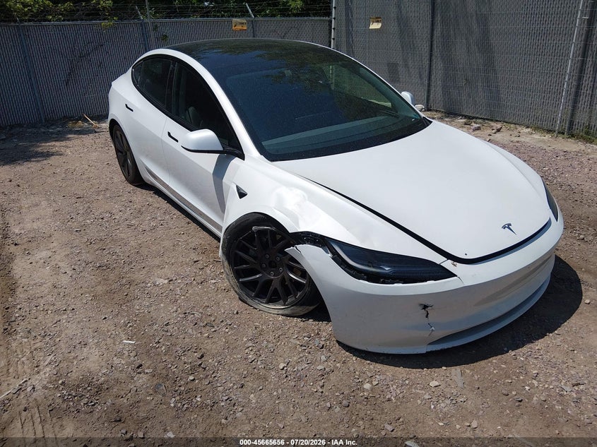2025 Tesla Model 3 VIN 5YJ3E1EB8SF911955 IAAI salvage auction — RIGHT FRONT, Salvage (Wisconsin), sold $14,000 on 2026-08-02 (photo 1)