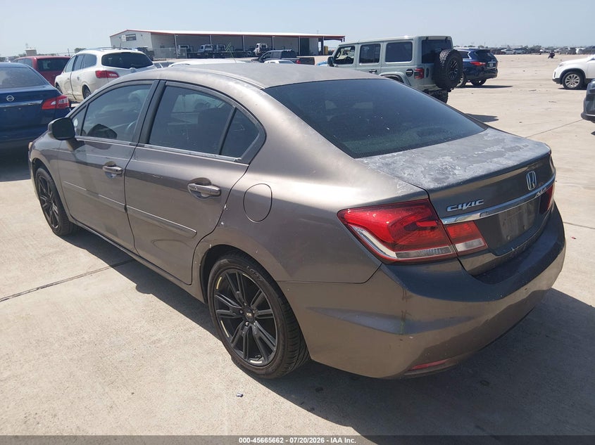 2013 Honda Civic VIN 2HGFB2F52DH593446 IAAI salvage auction — REAR END, Salvage Title, sold $1,425 on 2026-07-31 (photo 3)