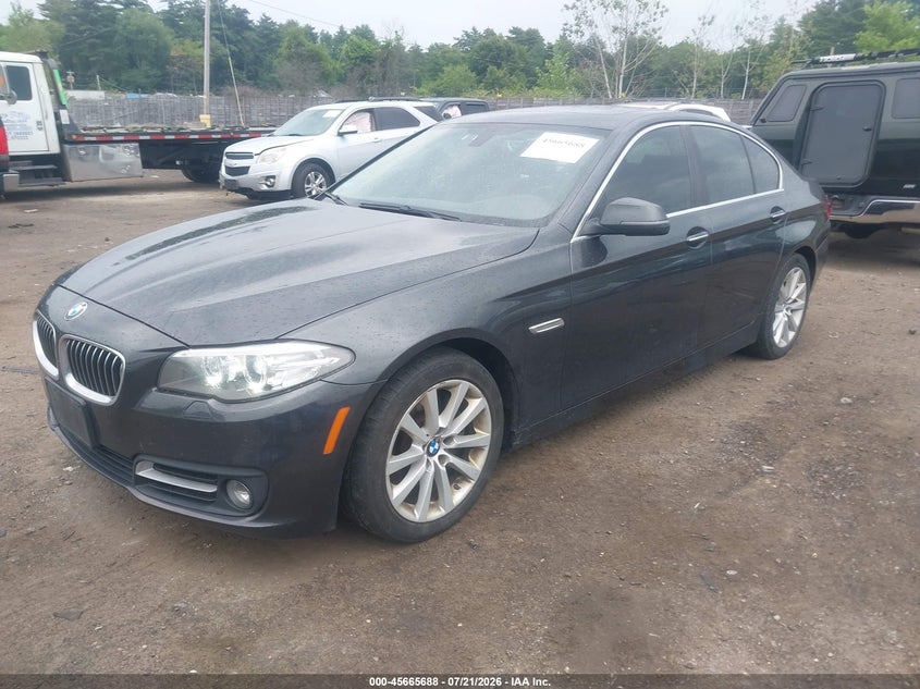 2016 BMW 5er VIN WBA5B3C51GG260205 IAAI salvage auction — UNKNOWN, Clear (Massachusetts), sold $25 on 2026-07-31 (photo 2)