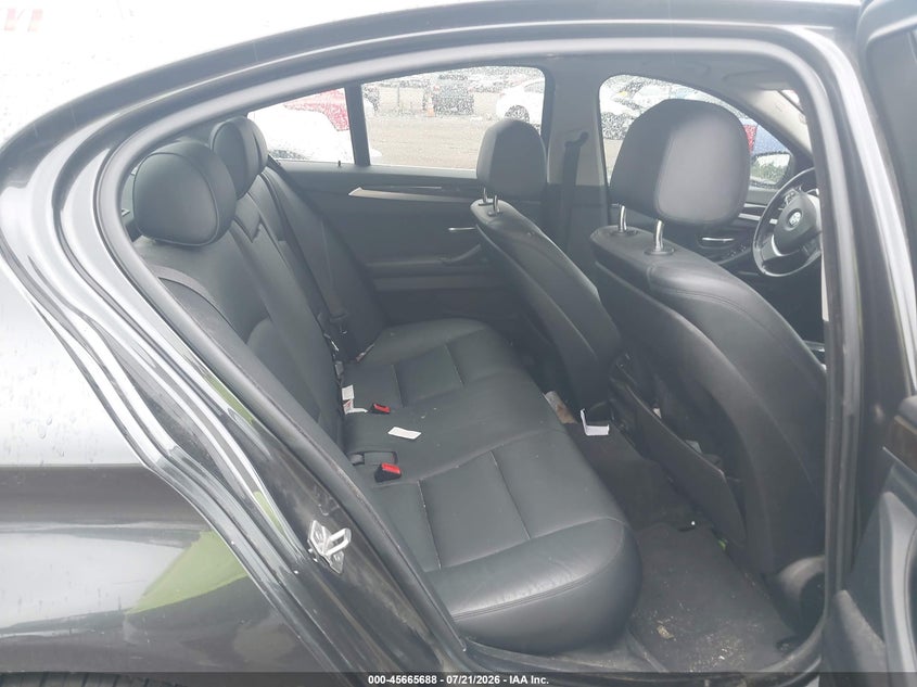 2016 BMW 5er VIN WBA5B3C51GG260205 IAAI salvage auction — UNKNOWN, Clear (Massachusetts), sold $25 on 2026-07-31 (photo 8)
