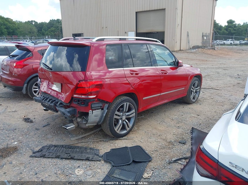 2014 Mercedes-benz Glk-klasse VIN WDCGG5HBXEG209624 IAAI salvage auction — REAR END, Wait Title, sold $3,300 on 2026-08-17 (photo 4)
