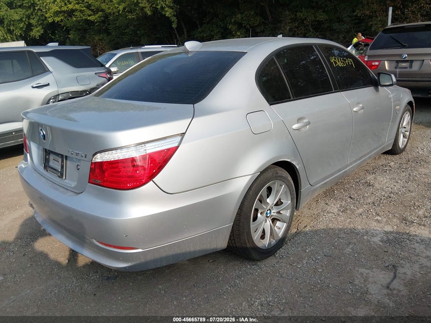 2010 BMW 5 series VIN WBANV9C54AC139998 IAAI salvage auction — NORMAL WEAR, Clear (Indiana), sold $25 on 2026-07-23 (photo 4)
