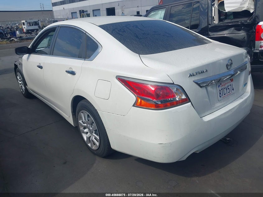 2014 Nissan Altima VIN 1N4AL3AP5EC423029 IAAI salvage auction — LEFT FRONT, Wait Title, sold $975 on 2026-08-01 (photo 3)