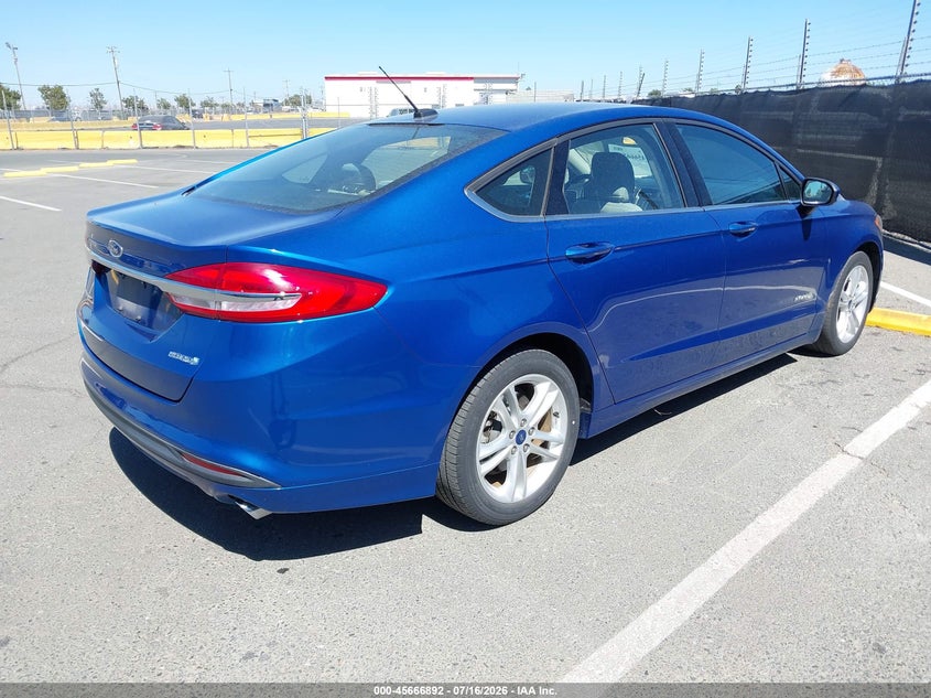 2018 Ford Fusion VIN 3FA6P0UU8JR243579 IAAI salvage auction — NORMAL WEAR, Sf97 (California), sold $12,250 on 2026-07-30 (photo 4)