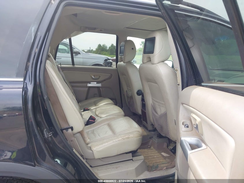 2006 Volvo Xc90 VIN YV4CZ592861266922 IAAI salvage auction — NORMAL WEAR, Clear (New York), sold $425 on 2026-07-30 (photo 8)