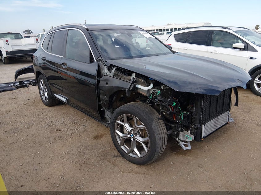2024 BMW X3 VIN 5UX43DP0XR9W24319 — IAAI salvage auction photo