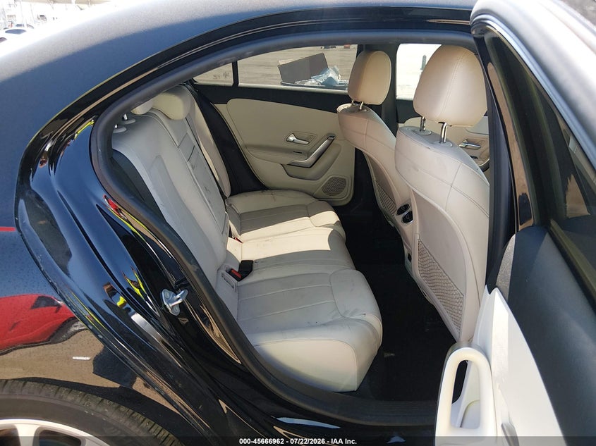 2021 Mercedes-benz A-klasse VIN W1K3G4EB8MJ300207 IAAI salvage auction — FRONT END, Salvage Title, sold $7,250 on 2026-08-19 (photo 8)