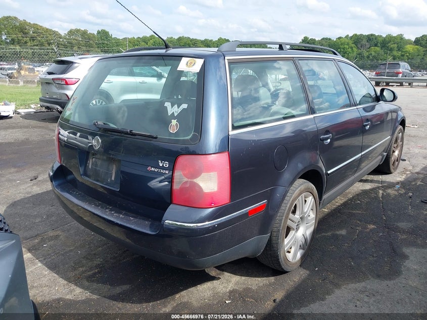 2005 Volkswagen Passat VIN WVWYU63B05E041424 IAAI salvage auction — NORMAL WEAR, Clear (Michigan), sold $375 on 2026-08-06 (photo 4)