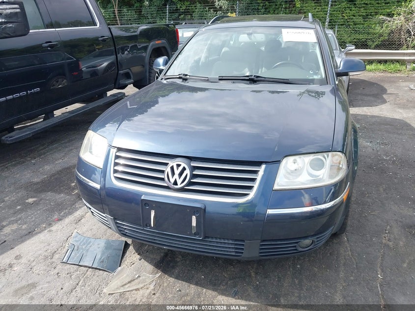 2005 Volkswagen Passat VIN WVWYU63B05E041424 IAAI salvage auction — NORMAL WEAR, Clear (Michigan), sold $375 on 2026-08-06 (photo 6)