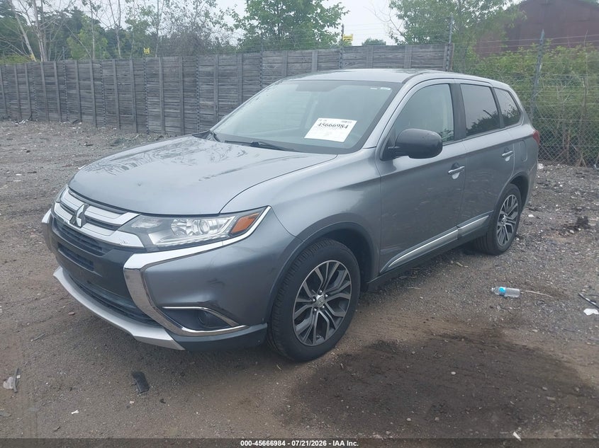 2017 Mitsubishi Outlander VIN JA4AZ2A32HZ020850 IAAI salvage auction — RIGHT REAR, Salvage Title, sold $2,500 on 2026-09-06 (photo 2)