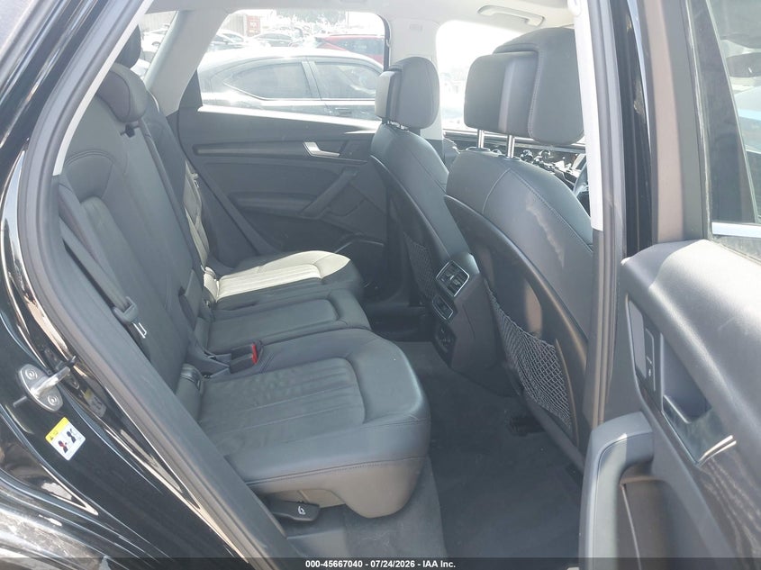2019 Audi Q5 VIN WA1BNAFY2K2089181 IAAI salvage auction — VANDALISM, Salvage (California), sold $9,000 on 2026-08-03 (photo 8)