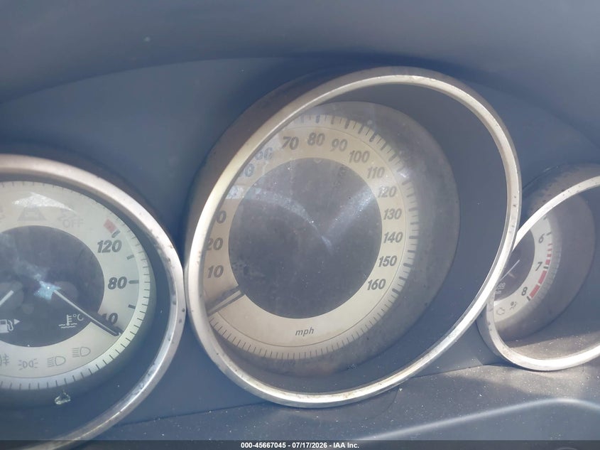 2016 Mercedes-benz E-klasse VIN WDDHF5KB9GB263640 IAAI salvage auction — NORMAL WEAR, Salvage (California), sold $125 on 2026-08-04 (photo 7)