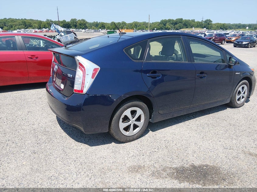 2015 Toyota Prius VIN JTDKN3DU1F1891864 IAAI salvage auction — NORMAL WEAR, Clear (Delaware), sold $825 on 2026-07-27 (photo 4)