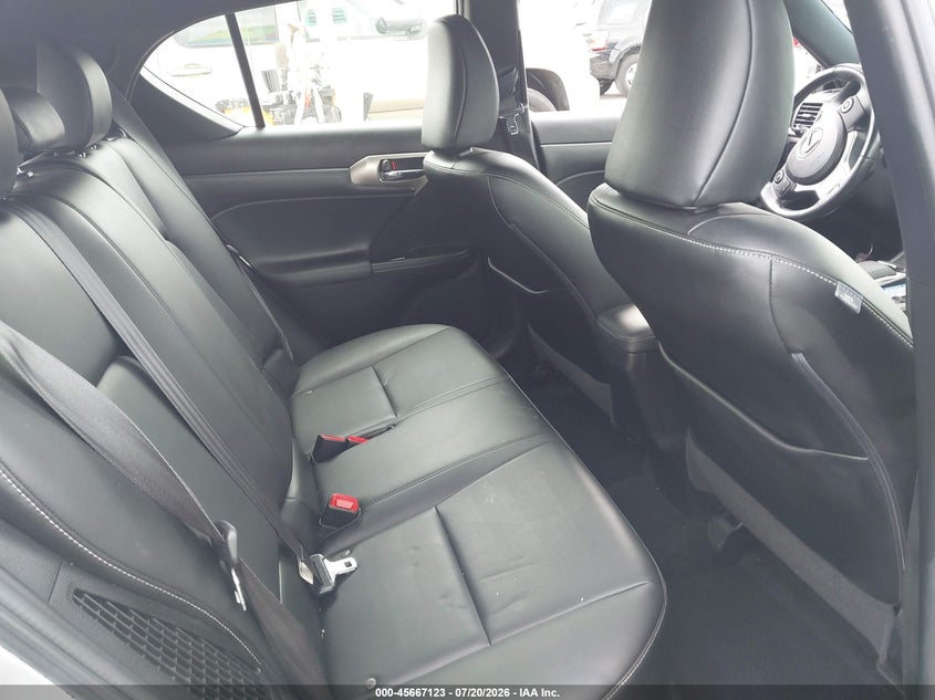 2014 Lexus Ct VIN JTHKD5BH2E2198894 IAAI salvage auction — REAR END, Salvage (California), sold $2,500 on 2026-07-28 (photo 8)