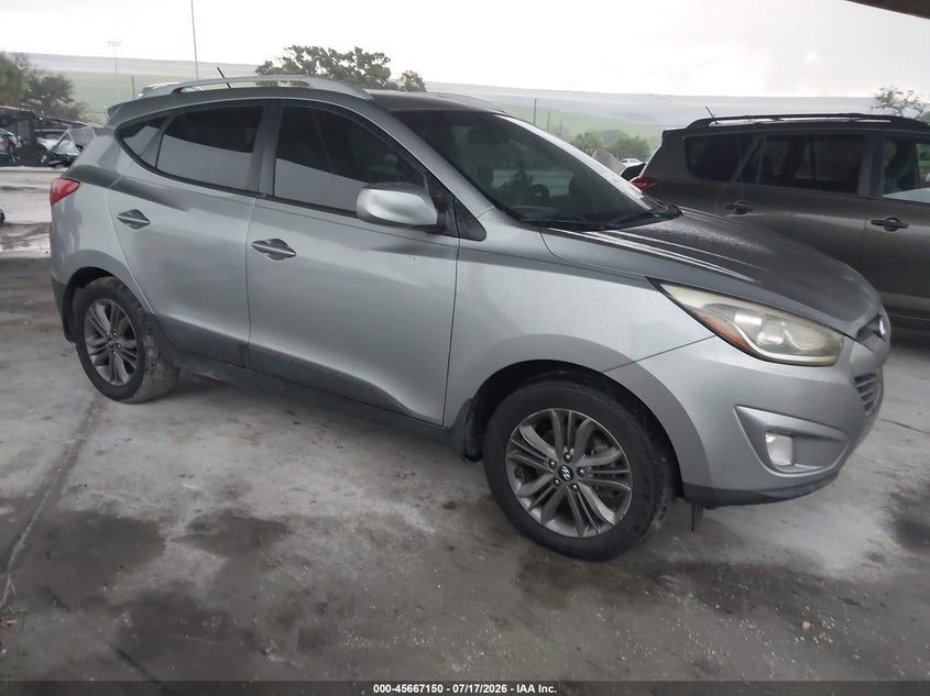 2015 Hyundai Tucson VIN KM8JU3AG8FU089206 IAAI salvage auction — NORMAL WEAR, Clear (Florida), sold $625 on 2026-07-28 (photo 1)