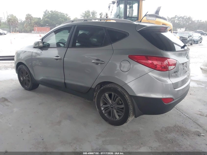 2015 Hyundai Tucson VIN KM8JU3AG8FU089206 IAAI salvage auction — NORMAL WEAR, Clear (Florida), sold $625 on 2026-07-28 (photo 3)