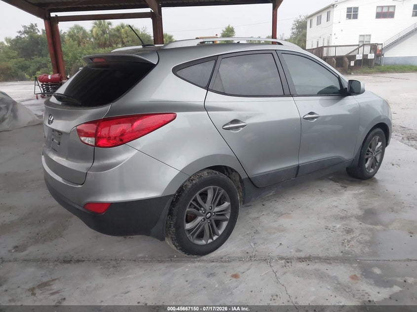 2015 Hyundai Tucson VIN KM8JU3AG8FU089206 IAAI salvage auction — NORMAL WEAR, Clear (Florida), sold $625 on 2026-07-28 (photo 4)