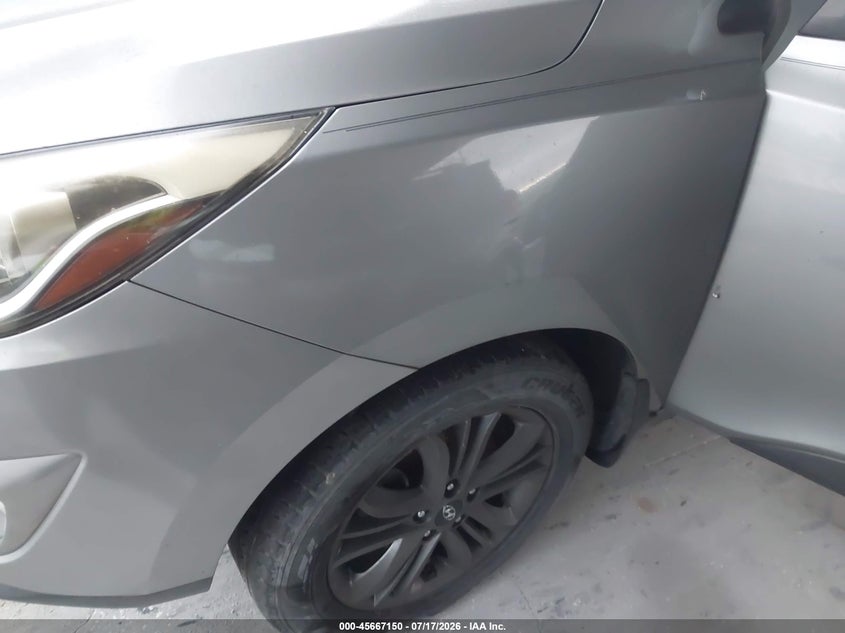 2015 Hyundai Tucson VIN KM8JU3AG8FU089206 IAAI salvage auction — NORMAL WEAR, Clear (Florida), sold $625 on 2026-07-28 (photo 6)