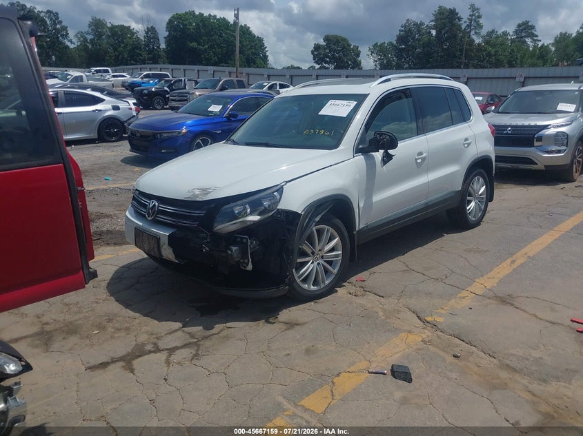 2015 Volkswagen Tiguan VIN WVGBV7AX6FW537861 IAAI salvage auction — FRONT END, Salvage (Georgia), sold $1,600 on 2026-08-19 (photo 2)
