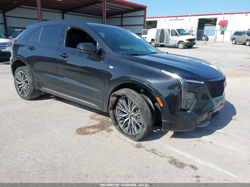2024 Cadillac Xt4 VIN 1GYFZER48RF113783 — IAAI salvage auction photo
