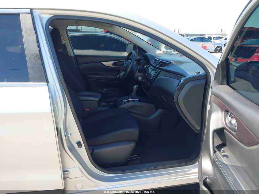 2018 Nissan Rogue VIN JN1BJ1CP2JW107413 IAAI salvage auction — FRONT END, Wait Title, sold $1,000 on 2026-07-31 (photo 5)