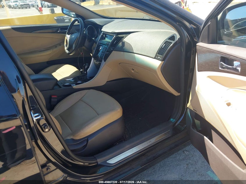 2011 Hyundai Sonata VIN 5NPEC4AC1BH063143 IAAI salvage auction — REAR END, Salvage (California), sold $825 on 2026-08-01 (photo 5)