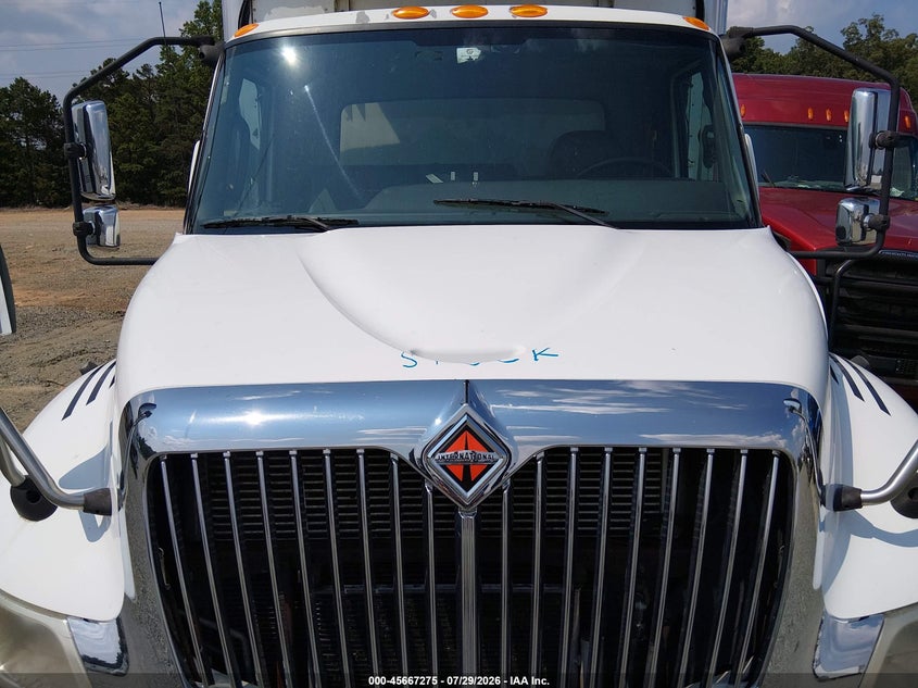 2020 International VIN 3HAEUMML2LL208728 IAAI salvage auction — UNKNOWN, Salvage Title, sold $12,600 on 2026-08-26 (photo 9)