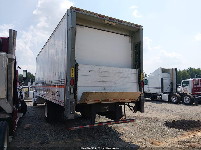 2020 International VIN 3HAEUMML2LL208728 IAAI salvage auction — UNKNOWN, Salvage Title, sold $12,600 on 2026-08-26 (photo 3)