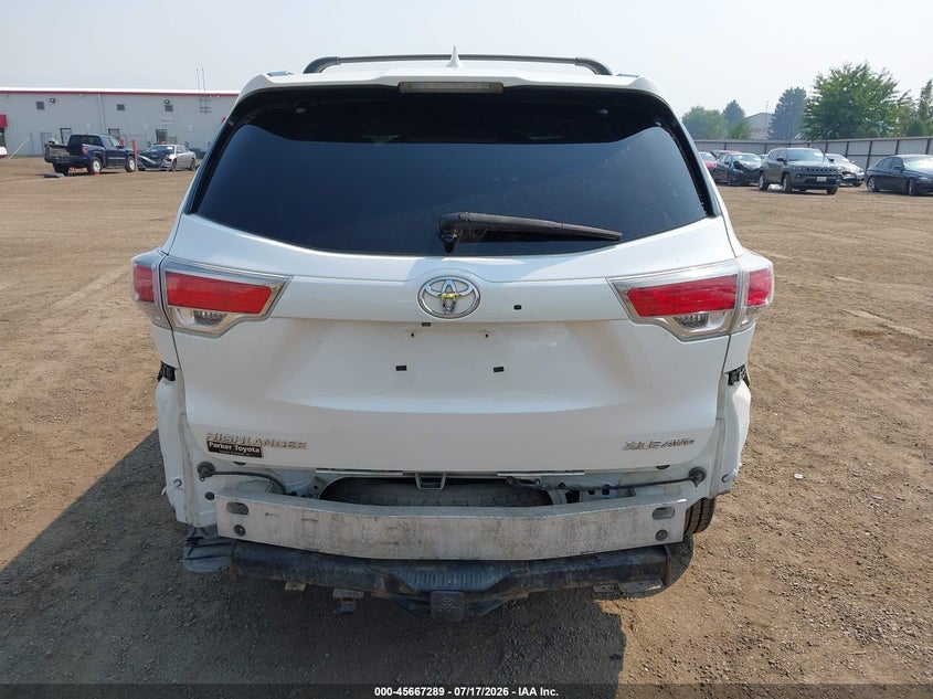 2016 Toyota Highlander VIN 5TDJKRFH1GS246014 IAAI salvage auction — RIGHT SIDE, Salvage Title, sold $3,050 on 2026-07-28 (photo 6)
