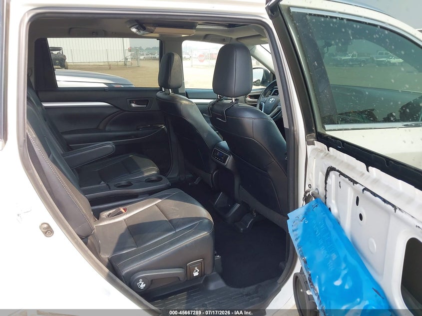 2016 Toyota Highlander VIN 5TDJKRFH1GS246014 IAAI salvage auction — RIGHT SIDE, Salvage Title, sold $3,050 on 2026-07-28 (photo 8)