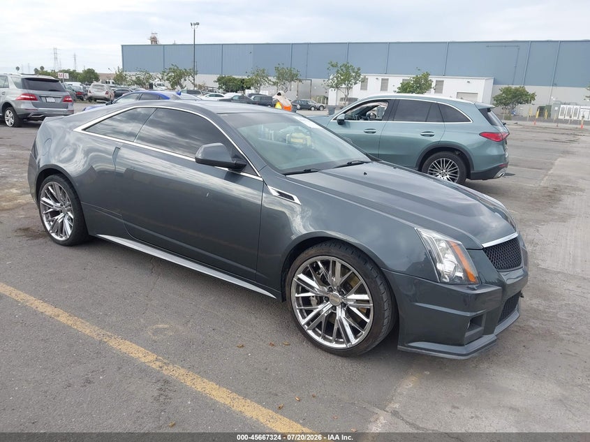 2011 Cadillac Cts VIN 1G6DV1EP3B0136434 IAAI salvage auction — REAR END, Salvage (California), sold $15,300 on 2026-09-14 (photo 1)