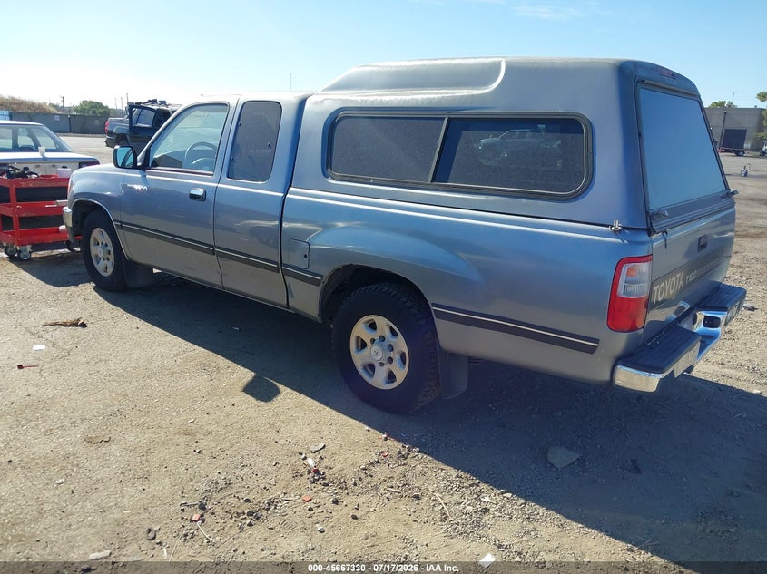 1998 Toyota T100 VIN JT4TN14D6W0042148 IAAI salvage auction — NORMAL WEAR, Clear - Dealer Only (California), sold $25 on 2026-07-29 (photo 3)