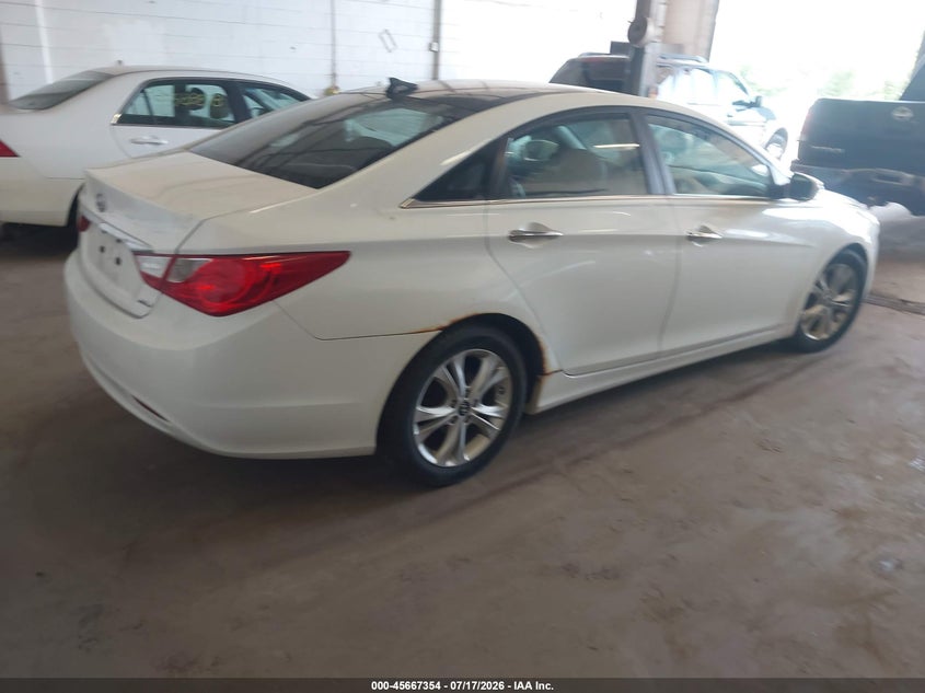 2012 Hyundai Sonata VIN 5NPEC4AC8CH449236 IAAI salvage auction — NORMAL WEAR, Clear (Minnesota), sold $250 on 2026-07-29 (photo 4)