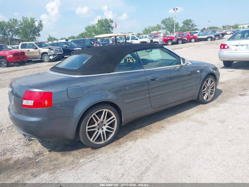 2005 Audi S4 VIN WUARL48H95K902693 IAAI salvage auction — NORMAL WEAR, Clear (Illinois), sold $25 on 2026-07-29 (photo 4)