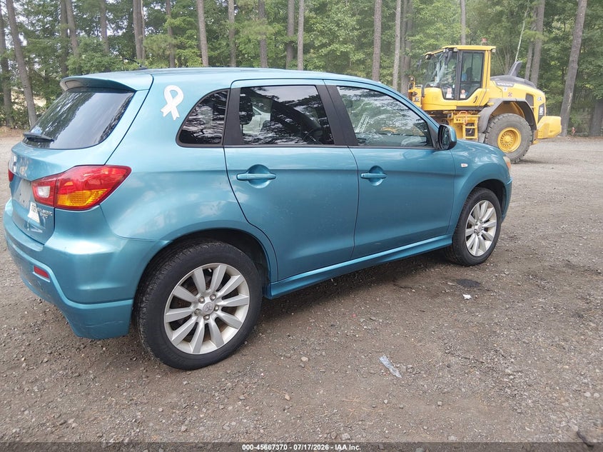 2011 Mitsubishi Outlander sport VIN JA4AP4AU0BZ003711 IAAI salvage auction — NORMAL WEAR, Clear (Virginia), sold $25 on 2026-07-21 (photo 4)