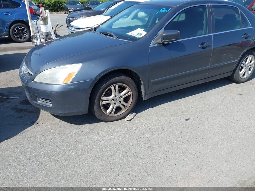 2007 Honda Accord VIN JHMCM56397C021100 IAAI salvage auction — NORMAL WEAR, Clear (Pennsylvania), sold $825 on 2026-07-29 (photo 2)