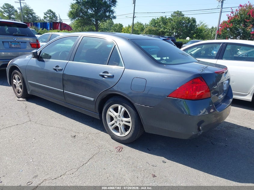 2007 Honda Accord VIN JHMCM56397C021100 IAAI salvage auction — NORMAL WEAR, Clear (Pennsylvania), sold $825 on 2026-07-29 (photo 3)