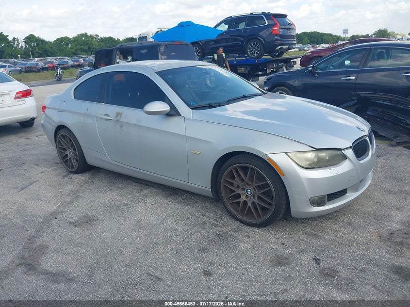 2008 BMW 3 series VIN WBAWC73588E065692 IAAI salvage auction — NORMAL WEAR, Clear (Florida), sold $475 on 2026-07-30 (photo 1)